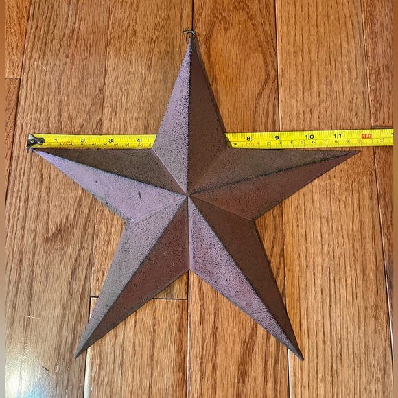 Small Metal Star - Primitive Farmhouse Decor - Picture 1 of 4